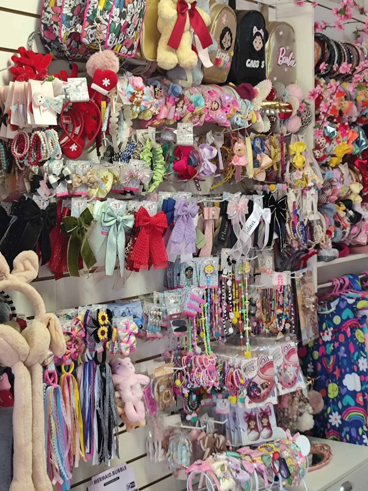 aac17eff-4e7f-4196-9454-d22aac57ce82